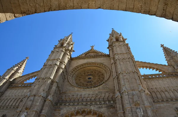 De kathedraal van santa maria van palma de Mallorca. La seu — Stockfoto