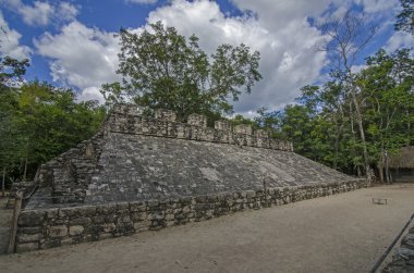 coba. Meksika