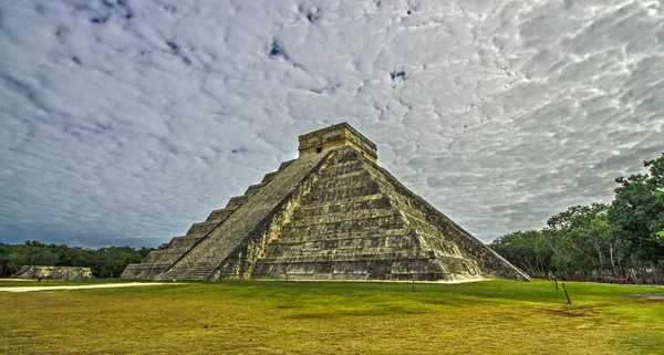 Pre-hispán városa Chichen Itza. Mexikó — Stock Fotó