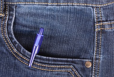 Mavi jeans cebinde kalem