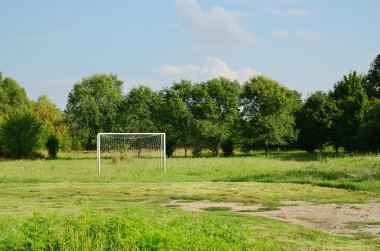 parkta futbol sahası