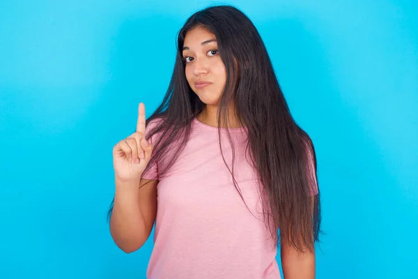 Sign Gesture Closeup Portrait Unhappy Young Hispanic Girl Wearing Pink — Fotografia de Stock