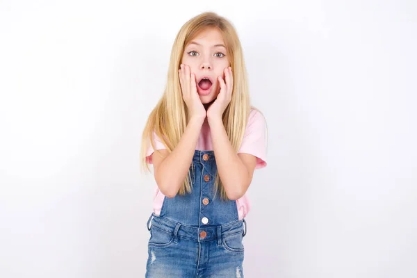 Scared Terrified Beautiful Caucasian Little Girl Wearing Denim Jeans Overall — Stock Photo, Image