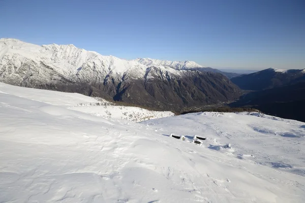 Paisaje invierno alpino —  Fotos de Stock