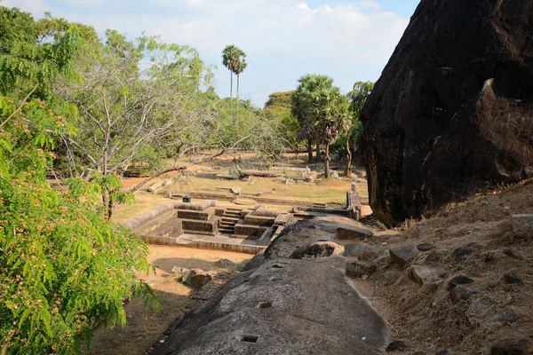 Anuradhapura arkeologiska fyndplatser — Stockfoto