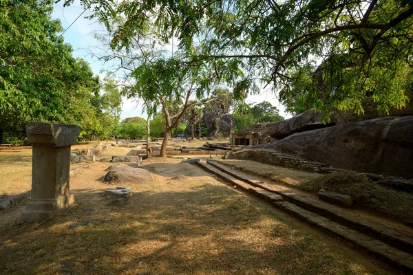 Anuradhapura arkeologiska fyndplatser — Stockfoto