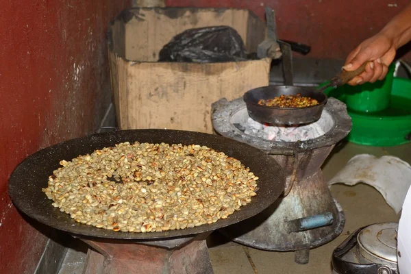 Coffee ceremony in Ethiopia — Stock Photo, Image