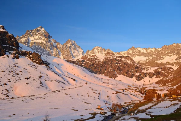 Alpes brilhantes — Fotografia de Stock