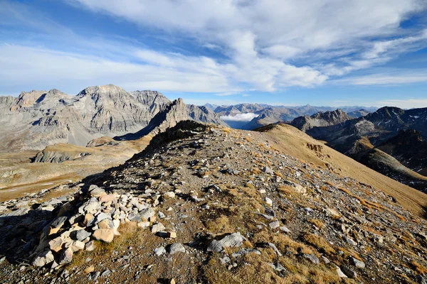 Vandringsleden till toppmötet — Stockfoto