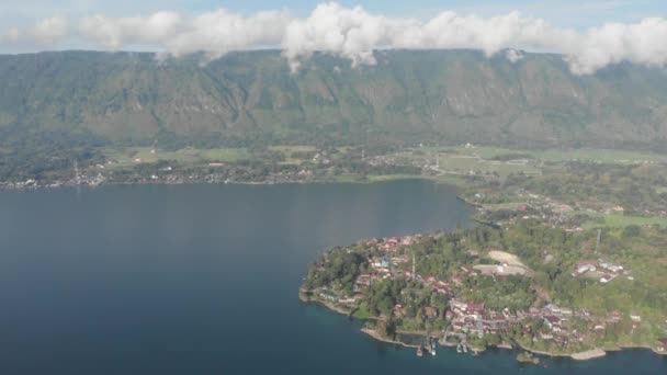 Luftaufnahme Überflug Des Tobasees Und Der Samosir Insel Sumatra Indonesien — Stockvideo