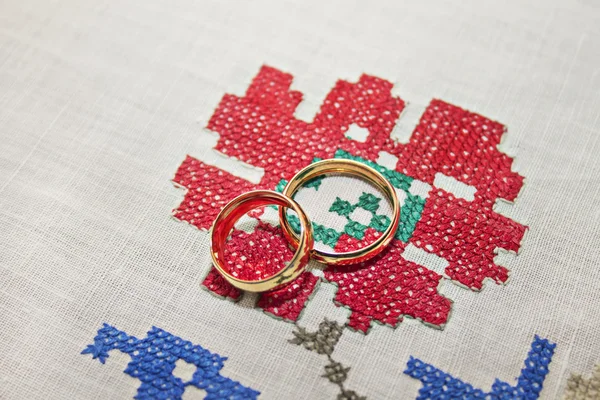 Alyans altın?? ?????? ???????