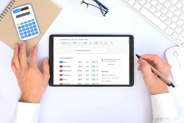 Business Concept Man Using Tablet Icons Screen — Fotografia de Stock