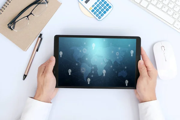Business Concept Man Using Tablet Lamps Screen — Fotografia de Stock