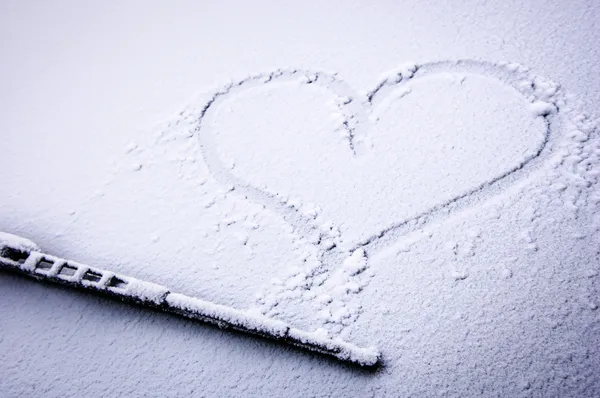 Frozen heart — Stock Photo, Image