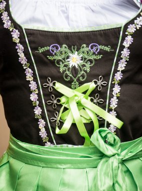 Dirndl