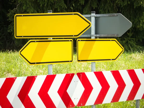 Blank directional sign — Stock Photo, Image