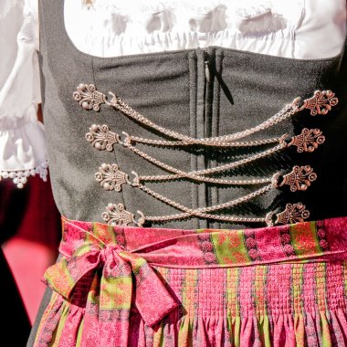 Dirndl