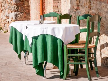 kafe masaları