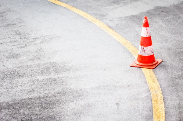 Cone de tráfego — Fotografia de Stock