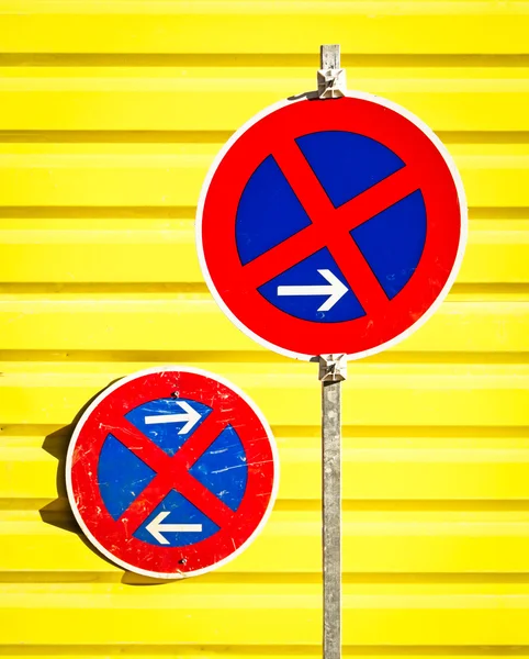 No parking signs — Stock Photo, Image