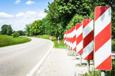 yol işareti