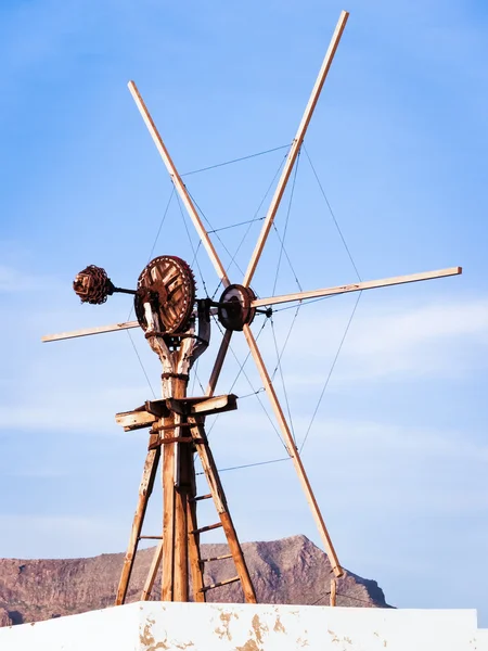 Vecchio mulino a vento — Foto Stock