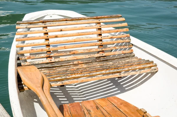 Old rowboat — Stock Photo, Image