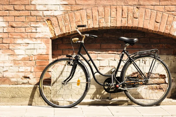 Bicicleta vieja — Foto de Stock