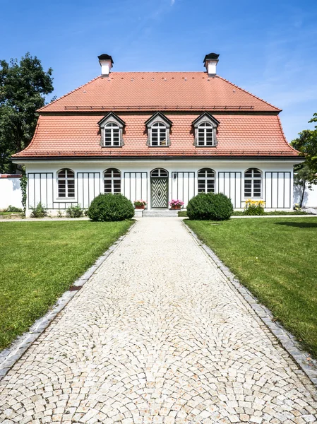 Gammal villa — Stockfoto