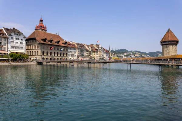 Lucerne Switzerland Juni 2022 Blick Auf Die Rathausstegbrücke Und Das — Stockfoto