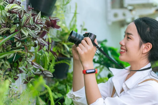 Happily Asian Young Gardener Couple Wearing Apron Use Garden Equipment —  Fotos de Stock