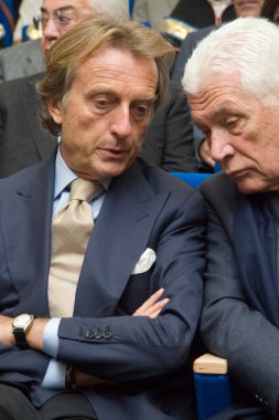Montezemolo derece honoris causa sergio marchionne için conferment sırasında