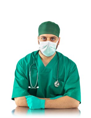 yakışıklı genç bir doktor