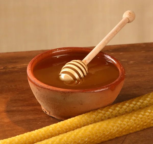 Pot of honey — Stock Photo, Image