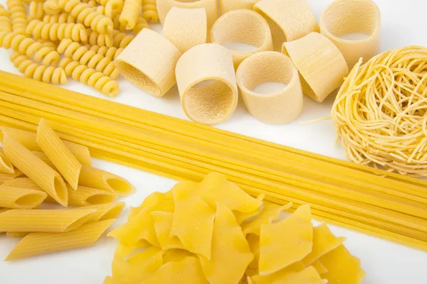 Verscheidenheid van Italiaanse pasta — Stockfoto