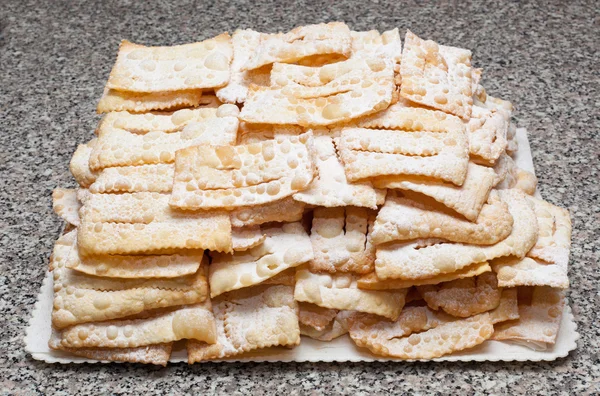 Chiacchiere vagy ízesítés olasz sütemény — Stock Fotó