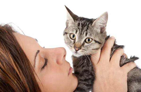 Gato y mujer sobre fondo blanco — Foto de Stock