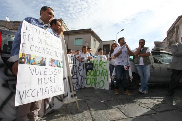 "Marcia per la vita "i Mondragone, Italien. Protest av folket — Stockfoto