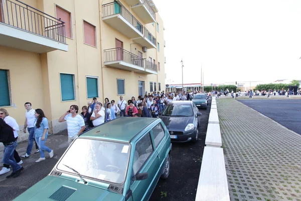 "Marcia per la vita "a Mondragone, Italia. Protesta del popolo — Foto Stock