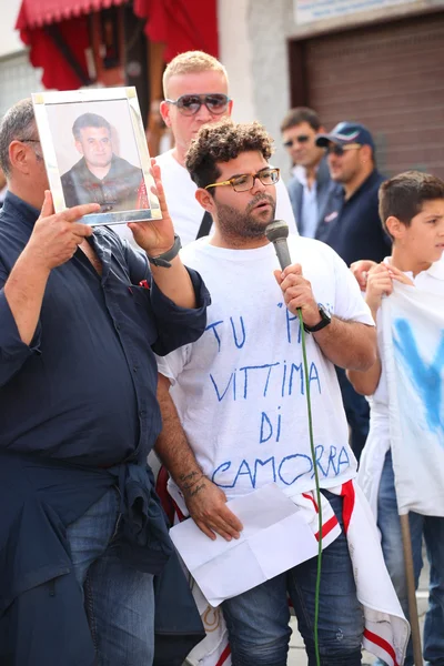 "Marcia per la vita" in Mondragone, Italy. Protest of the people — Stock Photo, Image