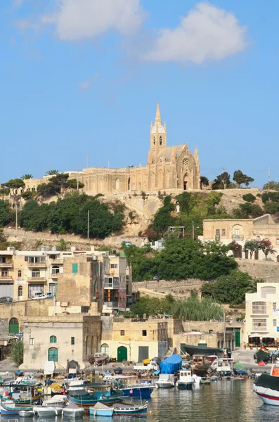 Přístav mgarr na malém ostrově gozo, malta — Stock fotografie