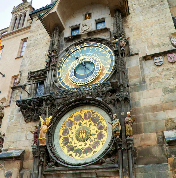 Relógio astronômico Orloj em Praga, República Checa — Fotografia de Stock