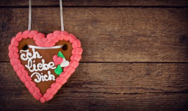 lebkuchenherzen gingerbread kalp kurabiye
