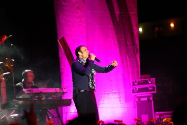 Mondragone, İtalya - 06 Nisan 2013: konser sal da Vinci'nin, dur