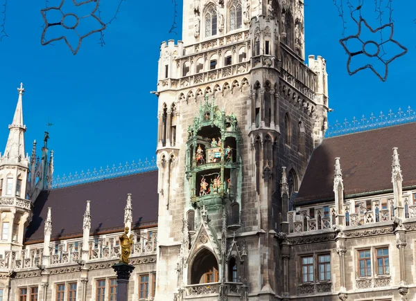 Glockenspiel auf dem Münchner Rathaus — Stockfoto