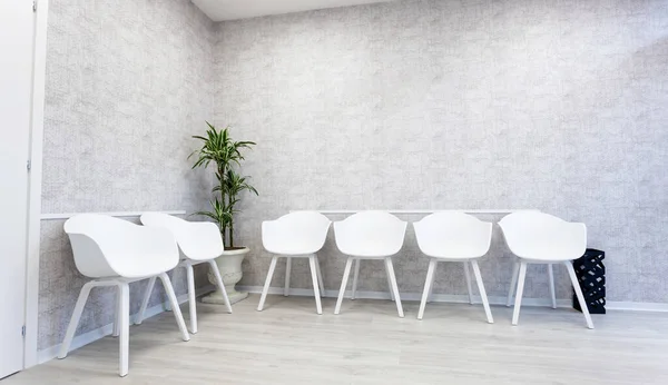 Waiting Room Interior Six White Chairs Parquet Floor White Modern — Stock Photo, Image