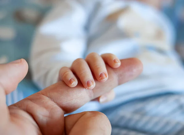 Detalle Los Dedos Recién Nacido Especialmente Las Uñas Los Bebés — Foto de Stock