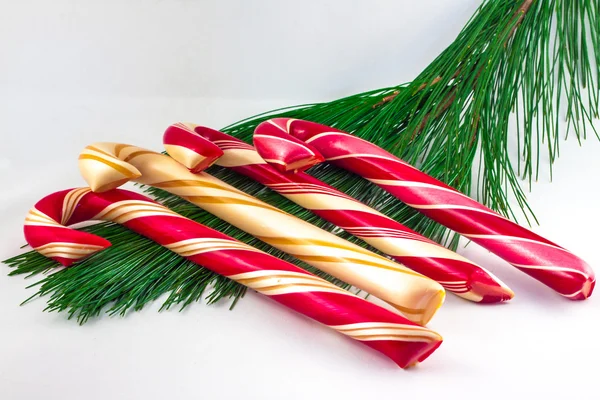 Decoración de Navidad sobre un fondo blanco — Foto de Stock