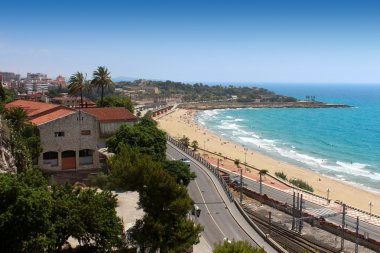 Akdeniz kıyısında