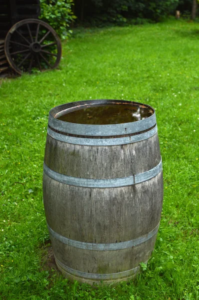 Wooden barrel — Stock Photo, Image